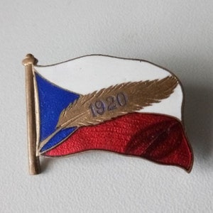 Broche de Checoslovaquia con bandera y pluma, Waldes & Spol, Praga, 1920