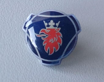 SCANIA Logo Pin: Strength and Innovation - IAA 2004