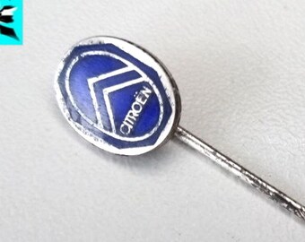 Vintage Citroën Logo Pin – Enamel 8-Sided from the 50s