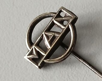 Original MAN Logo Lapel Pin – Historic Commercial Vehicle Legacy