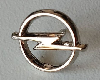 Experience IAA 2001 with the OPEL Blitz Logo Pin!