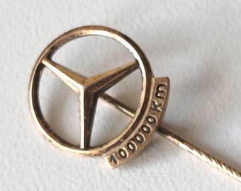 Mercedes-Benz Milestone Pin – 100,000 km in 835 Silver & 24K Gold