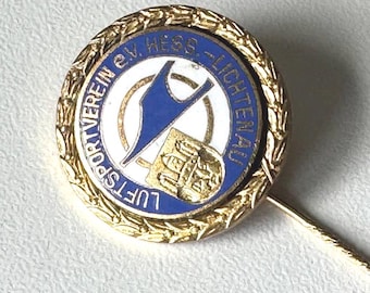 1960s air sports enamel pin – Hessisch Lichtenau gliding club badge
