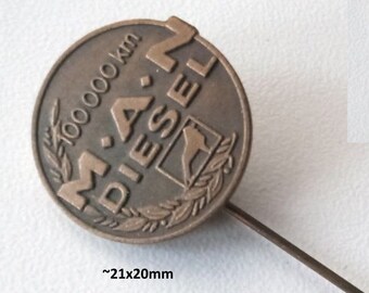 Legendary 100,000 km: Original MAN Pin