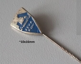 A tipper classic from the 60s - PEKA tipper pin