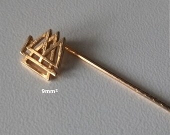 DFB Logo Lapel Pin: Golden Elegance from the 1980s!