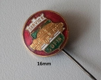 Vintage Charm: Enamel Classic Car Pin from Sofia
