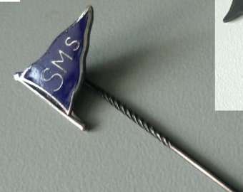 SMS Shipping Company: Antique Navy Flag Lapel Pin in Enamel from the 1950s!