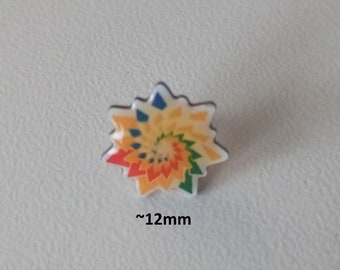 Star spinning top art pin