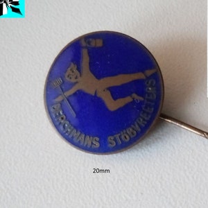 Berchmans Stöbvreeters: 1950s Carnival Pin