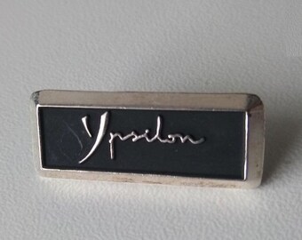 Italian Elegance: Original Lancia Ypsilon Pin