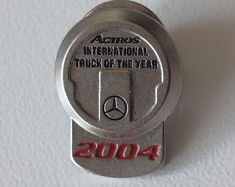 Award for Excellence: Mercedes-Benz Actros 'Truck of the Year 2004' Pin