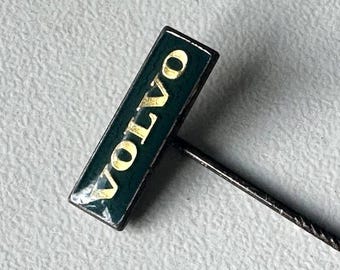Volvo lapel badge – blue truck logo with silver pin – 1980s period original