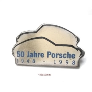 Porsche Time Capsule: Classic 356/911 Silhouette Pin