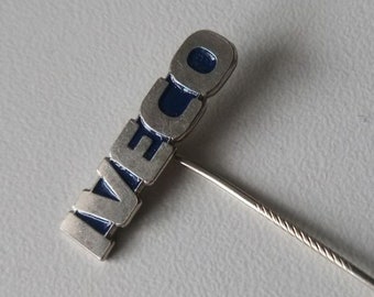 IVECO IAA '87 Luxury Brooch: Wearable Commercial Vehicle History
