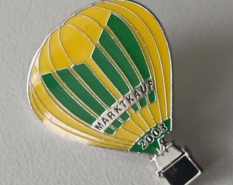 MARKTKAUF Hot Air Balloon Pin – Promotional Badge with Collector Appeal
