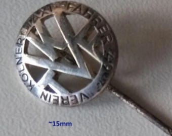 Historic Elegance: Cologne Taxi Driver Pin