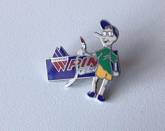 Manhattan Windsor "Pin Collect" Advertising Pin - Enamel Vintage Piece
