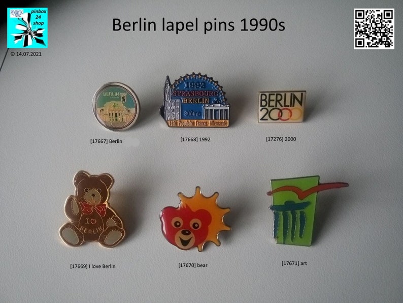 Puede incluir: Una colecci&oacute;n de nueve pines de solapa vintage de Berl&iacute;n de la d&eacute;cada de 1990. Los pines presentan varios dise&ntilde;os, que incluyen el Muro de Berl&iacute;n, la Puerta de Brandeburgo, el oso de Berl&iacute;n y los anillos ol&iacute;mpicos. Los pines est&aacute;n todos en buen estado y ser&iacute;an una gran adici&oacute;n a cualquier colecci&oacute;n.