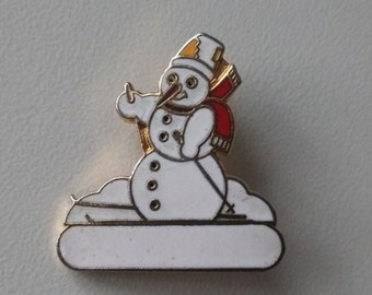Vintage Ski Snowman on Adventure Mission" - 13x16mm 1990's vintage brooch lapel brooch