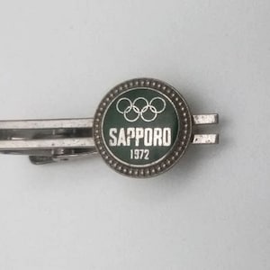 Einzigartiger Krawattenhalter: SAPPORO 1972 Olympische Ringe