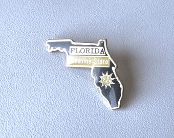 Florida pin – Sunshine State silhouette epoxy souvenir