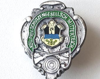 Silver Heritage of Marksmanship – Brooch with Crest, Rifles & Target