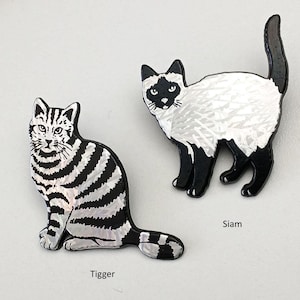 Cat Pins - A Must-Have for Collectors!