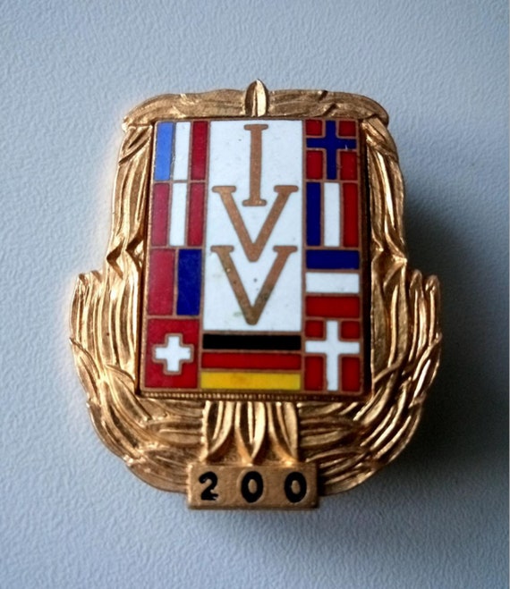 IVV - Internationaler Volkssportverband, hiking honor badge, pins choose