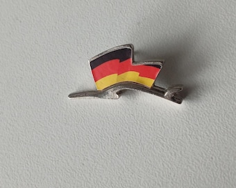 Porsche 911 GT3 Germany Flag Pin – Geneva Motor Show Special Edition!
