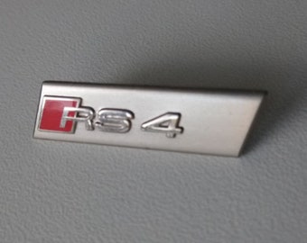 希少なアウディのピンバッジ：A2、A4、RS4、RS6、TT – コレクター必見