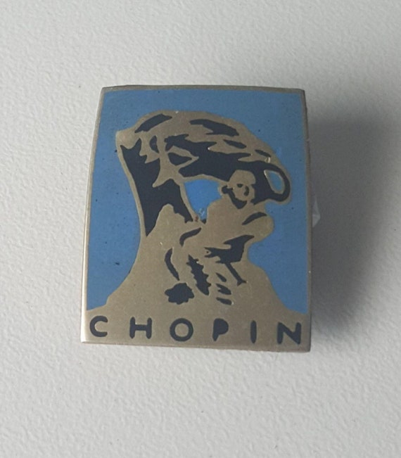 Memory of Chopin: vintage screw button, enamel badge from Poland, 1950s