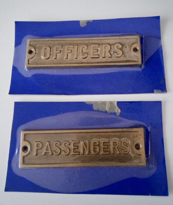 Navy Cabins Brass Badges Choose OFFICERS / PASSENGERS Badges