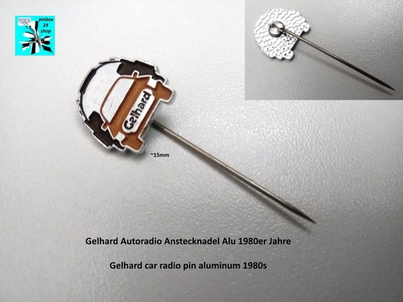 Vintage car radio pin by Gelhard
