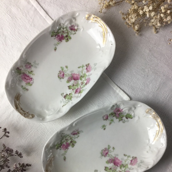 Paire RAVIERS Français/porcelaine par Sazerat LIMOGES/antiquité Française/2 PLATS service ovales blanc à fleurs/vaisselle 19ème romantique