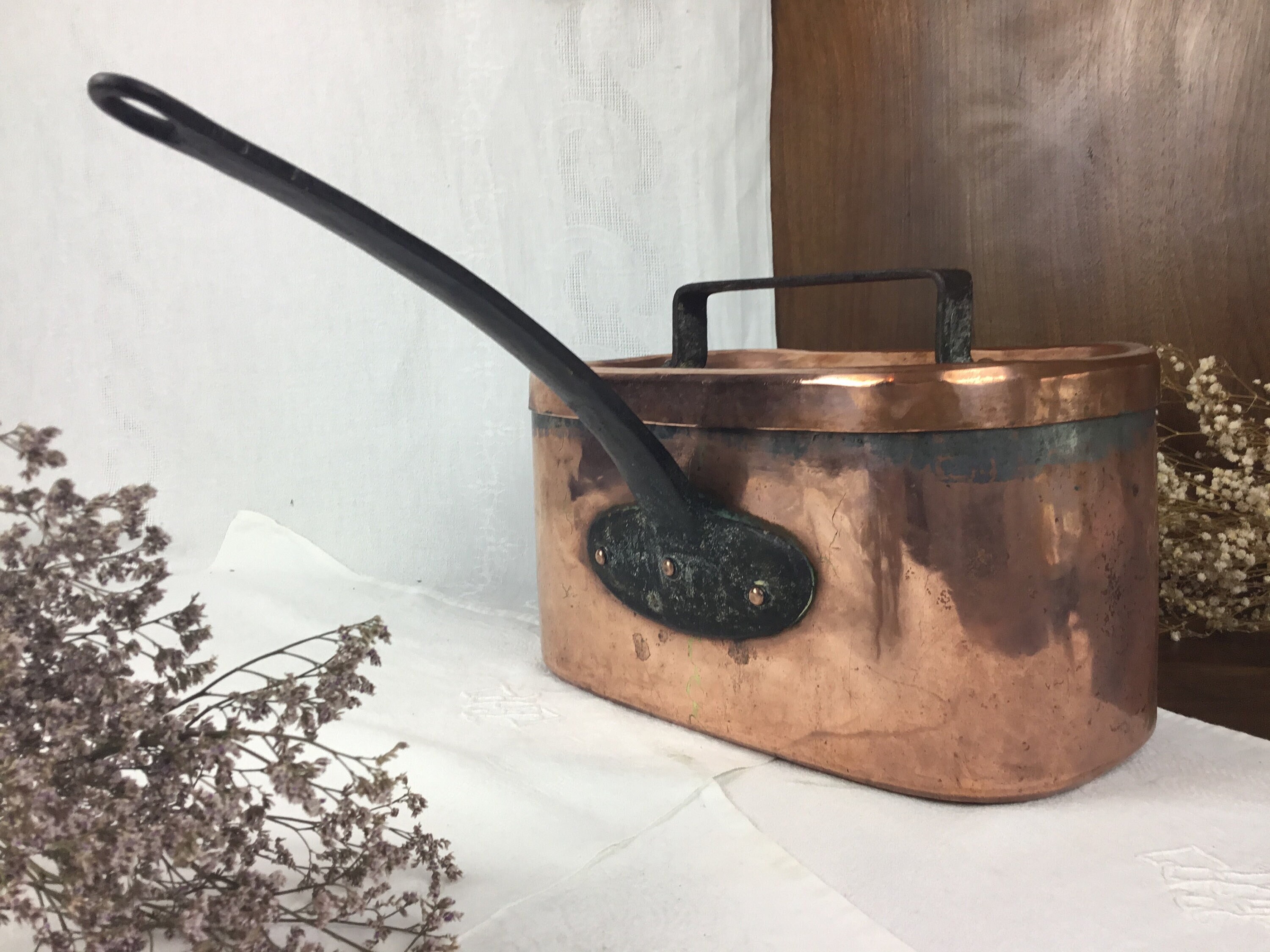 Lourde Daubière Cuivre/Antiquité Française/Braisière et Couvercle/Cuivre Étamé & Poignée Fer Forgé/B