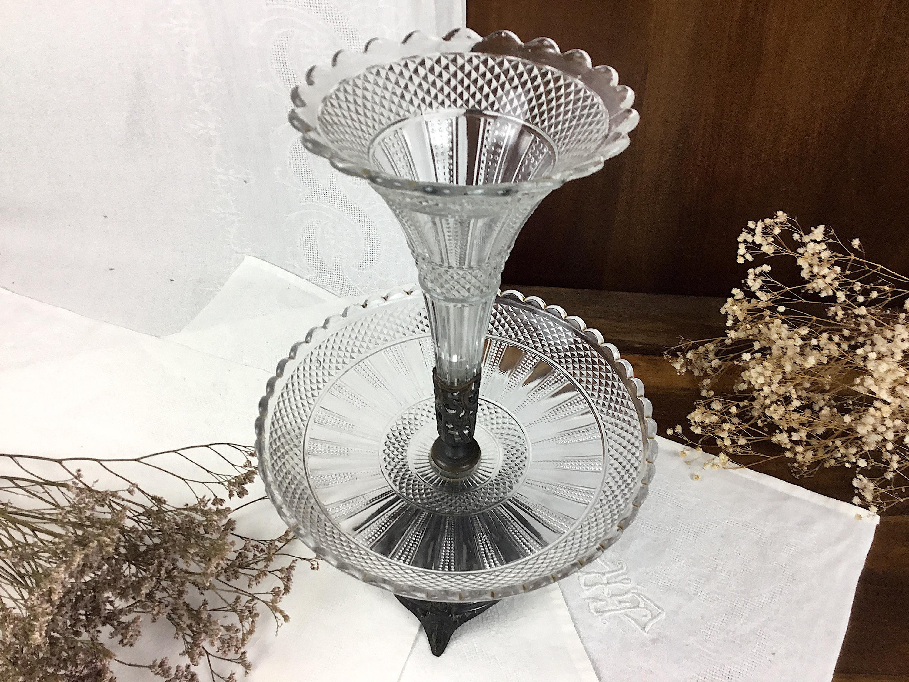 Épergne Française/Coupe & Vase à Cornet Antique/Cristal de Verre et Métal Patiné/Épergne Au Décor Di