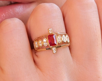 Turan Jewelery 14K Gold Red Stone Ring