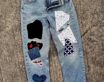 Vaqueros de patchwork vintage únicos y raros, retrabajados, reparados, deshilachados, rotos, parcheados, reciclados, hechos a mano, estilo japonés Boro Sashiko