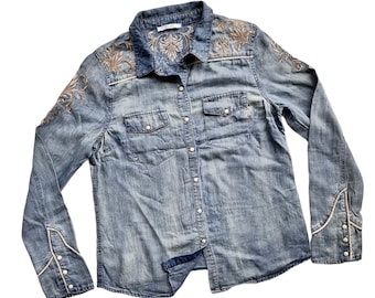 Vintage Viscose Shirts Rayon Blue Jeans Authentic Flower Floral Embroidered Handcrafted Embroidery Cowboy Western Snap Button Rare Unique Re