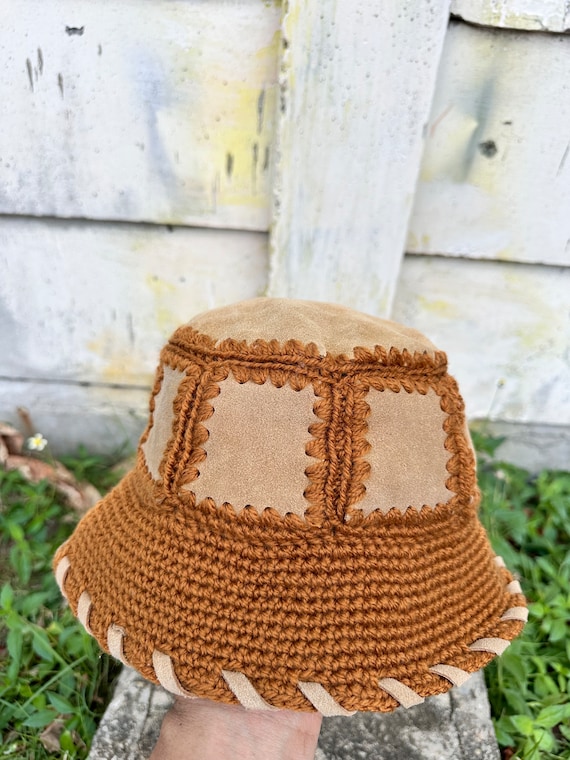 Unique Vintage Handmade Sheep Genuine Leather Ori Crochet 