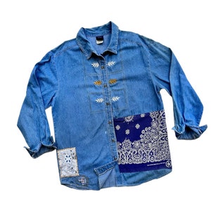 Unique Boro Upcycled Blue Denim Shirts Vintage Patchwork Bandana Paisley Rework Authentic Jean Handwork Embroidered Floral Flower Rare USA M