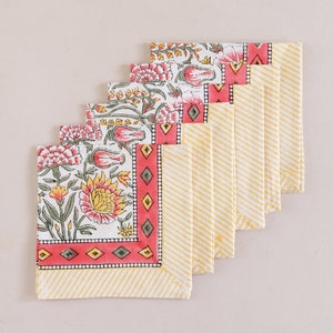 Gebrannte Orange, Mandarine mit grünen Blumen Indische Block-Druck-Servietten, Baumwoll-Esstisch Servietten für den täglichen Gebrauch, Hochzeits-Event Home Party Serviette