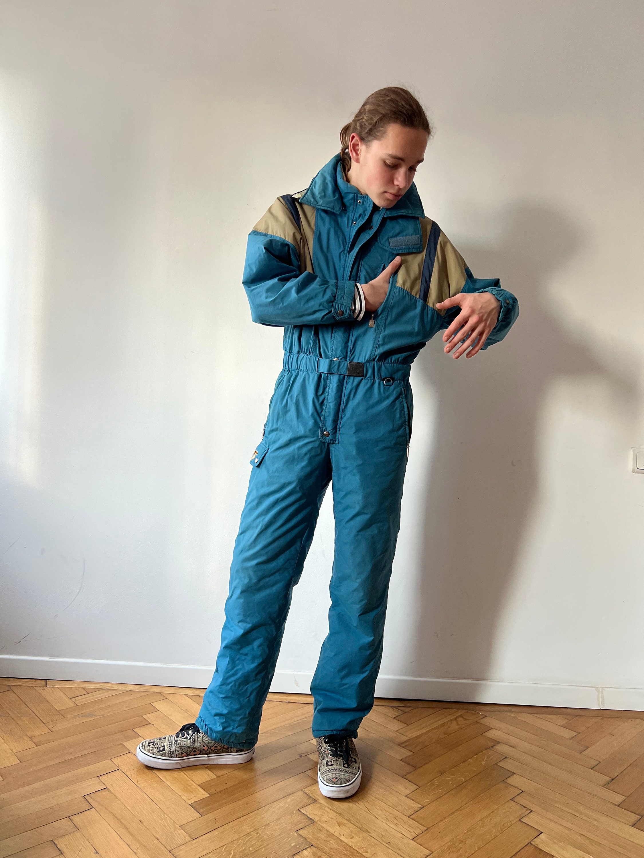 Beautiful Vintage Blue Schoffel Gore-tex Ski Suit Overall 