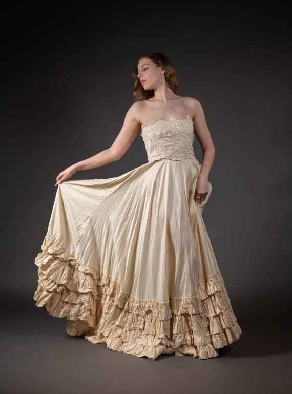 italian silk layered dress Vintage Midcentury Couture Pure Dress, Made by Luciani Roma Couture in the 1950-1970s, Flowy SupimaRib