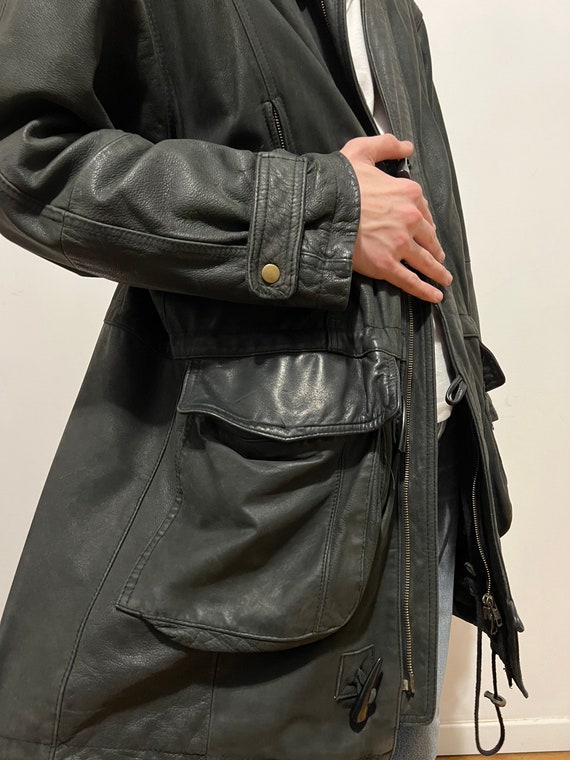 Gorgeous Vintage Black Leather Coat, size L/XL men - image 6