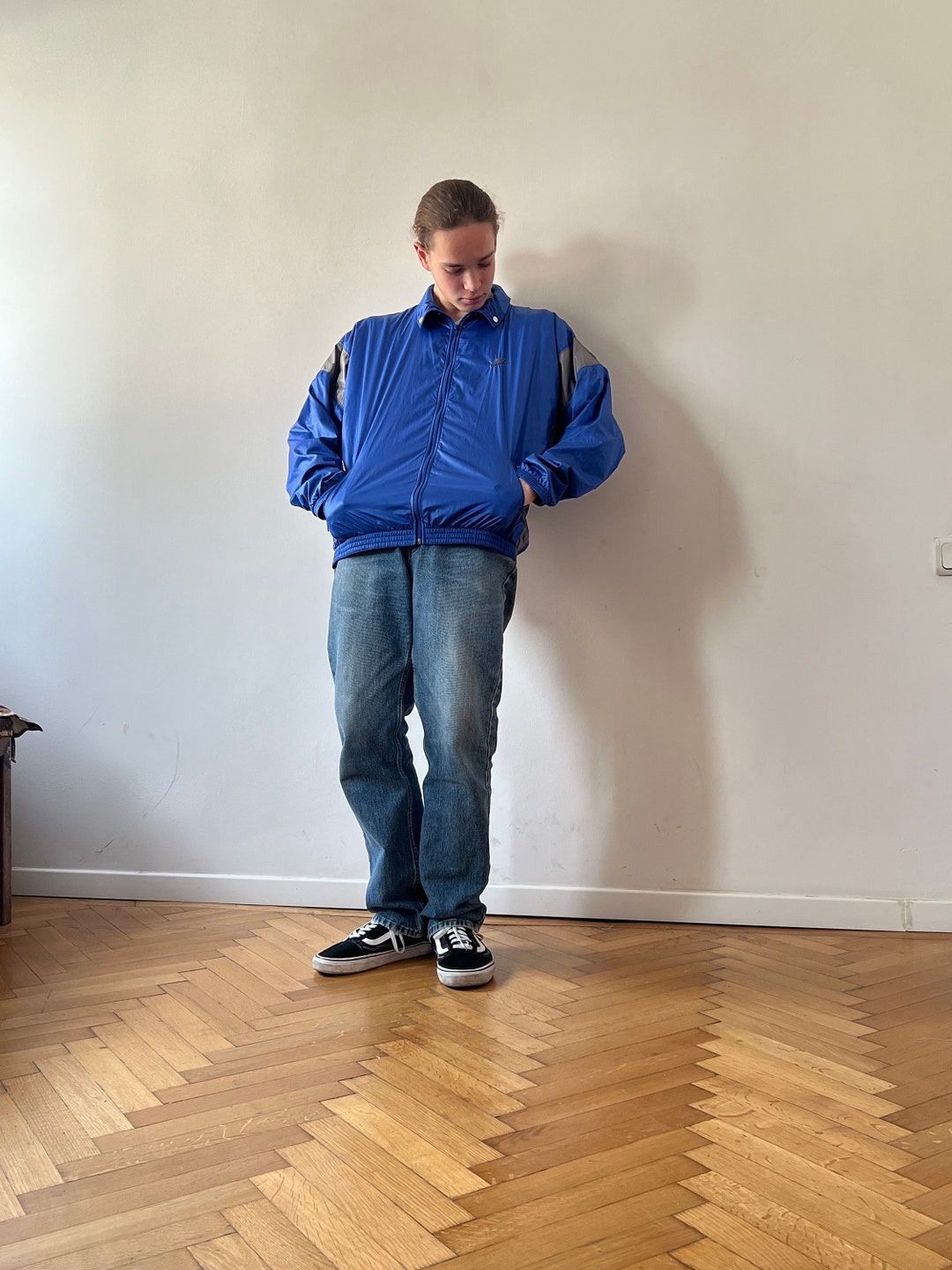 Vintage blue hotsell nike windbreaker