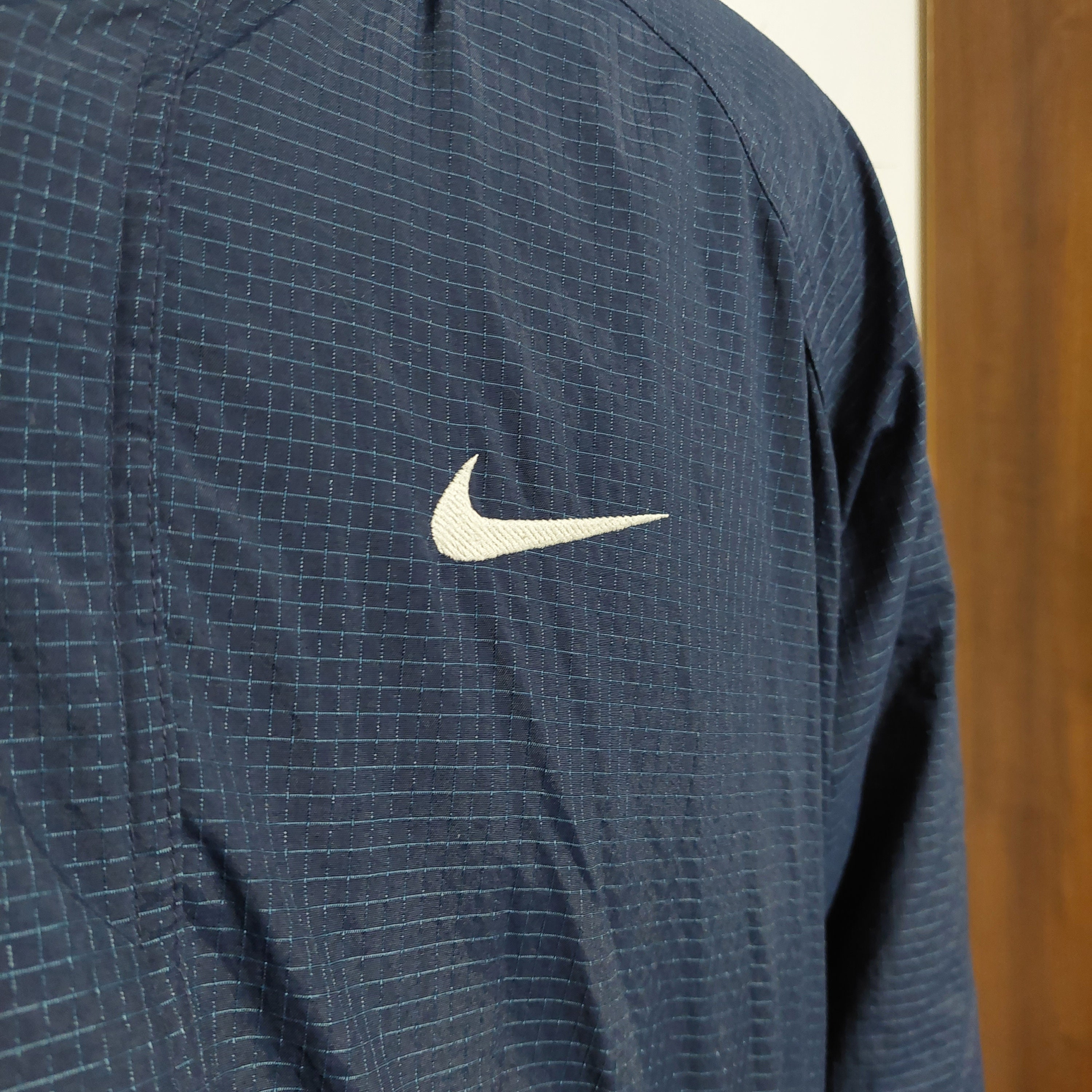 Streetwear Vintage Navy Blue Nike Jacket, Size Oversized L Streetwear Vintage Navy Blue Nike Jacket, Size Oversized L