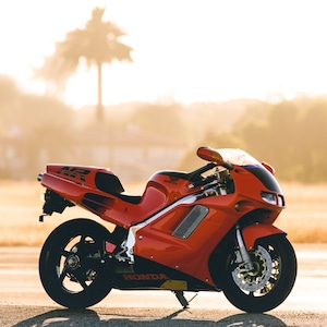 Honda NR750 Daydreams