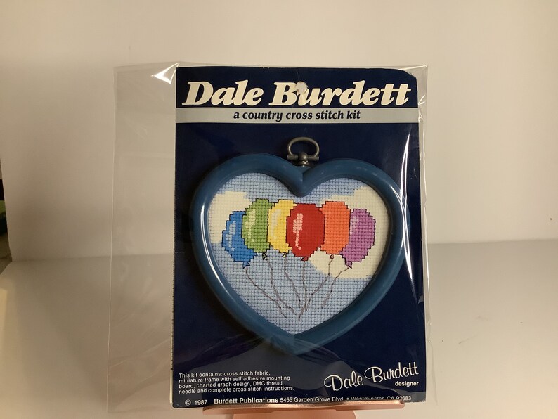 Balloons Counted Cross Stitch Colorful Blue Heart Frame Gift Kit 1980s